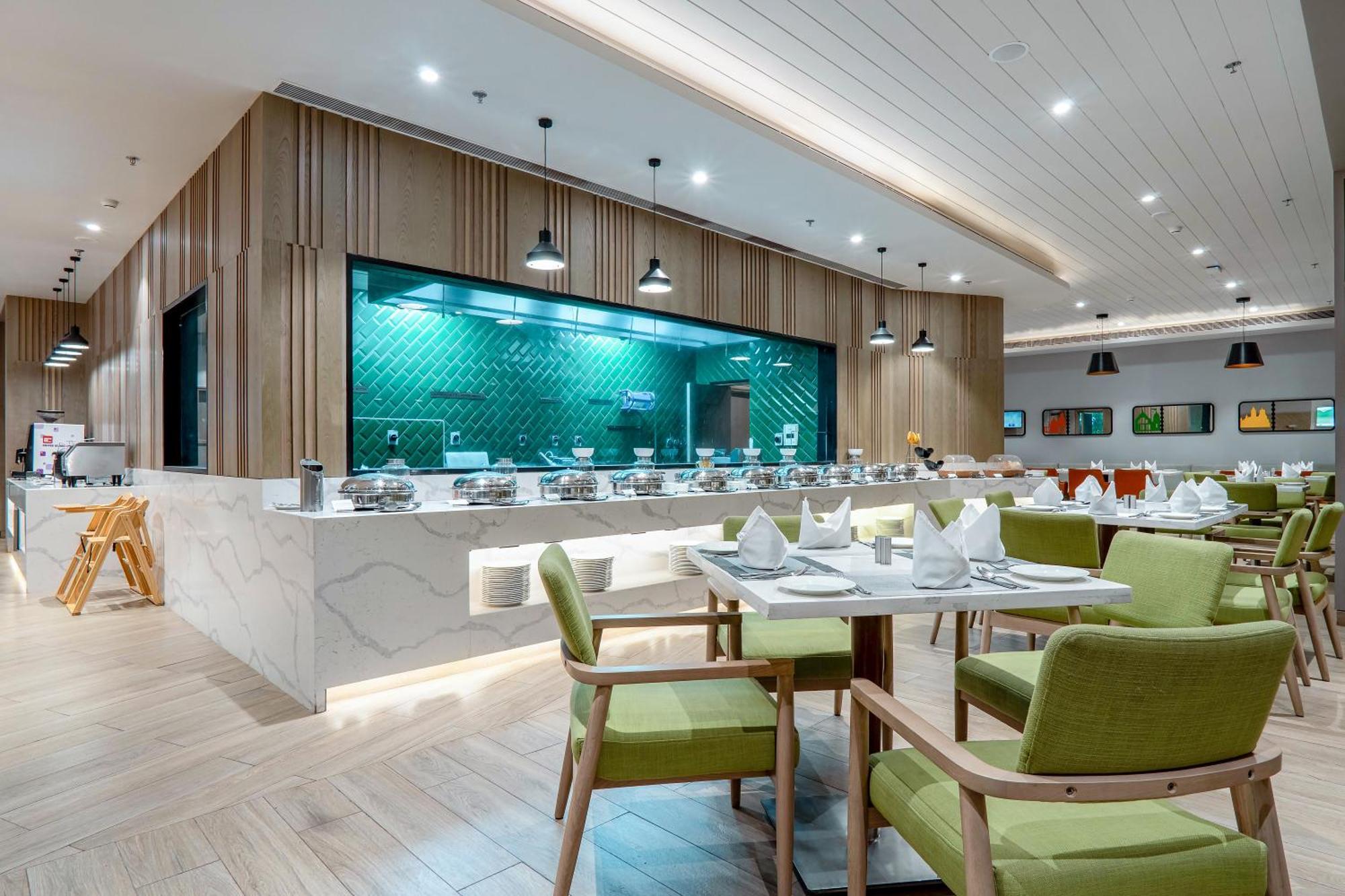 Holiday Inn Katra Vaishno Devi By Ihg Bagian luar foto